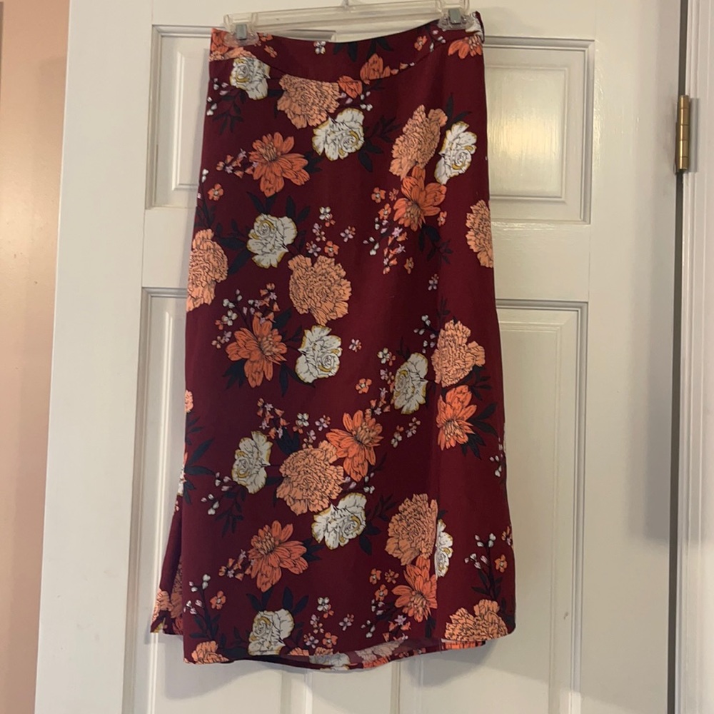 Floral midi skirt